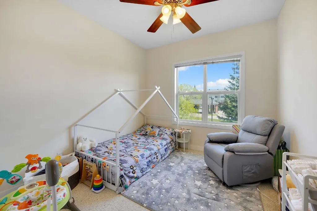 1920 14 Avenue NE Calgary AB T2E8V4