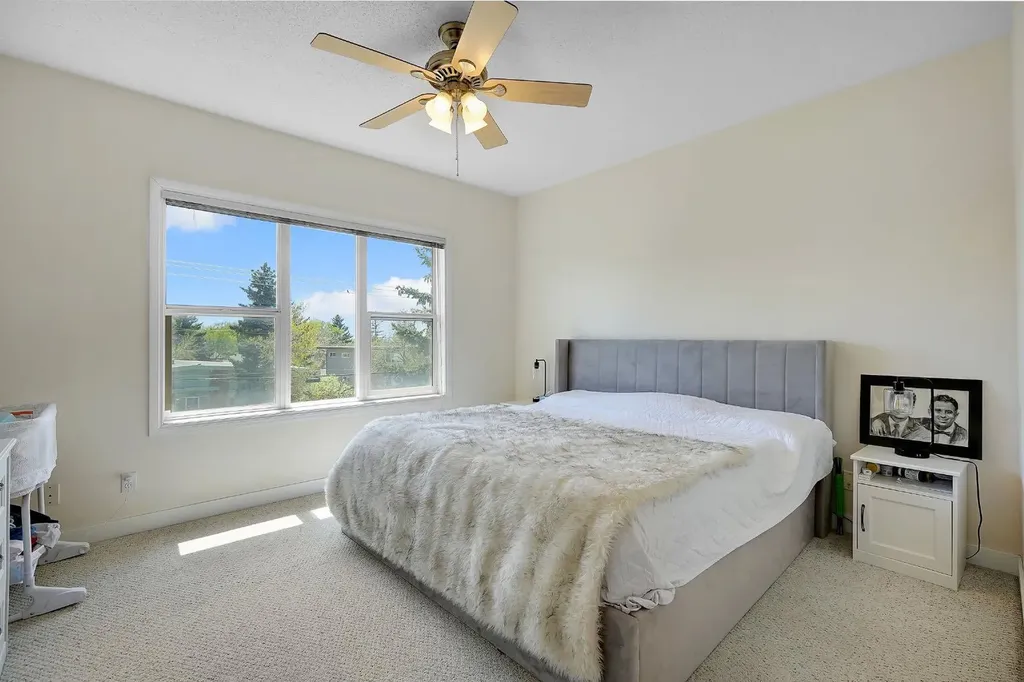 1920 14 Avenue NE Calgary AB T2E8V4