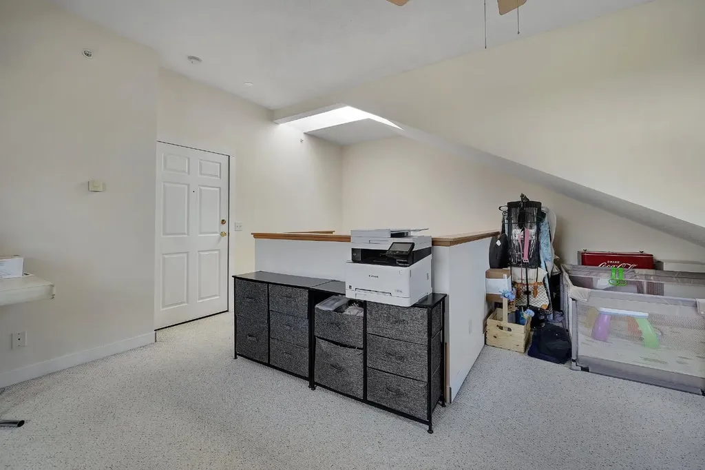 1920 14 Avenue NE Calgary AB T2E8V4