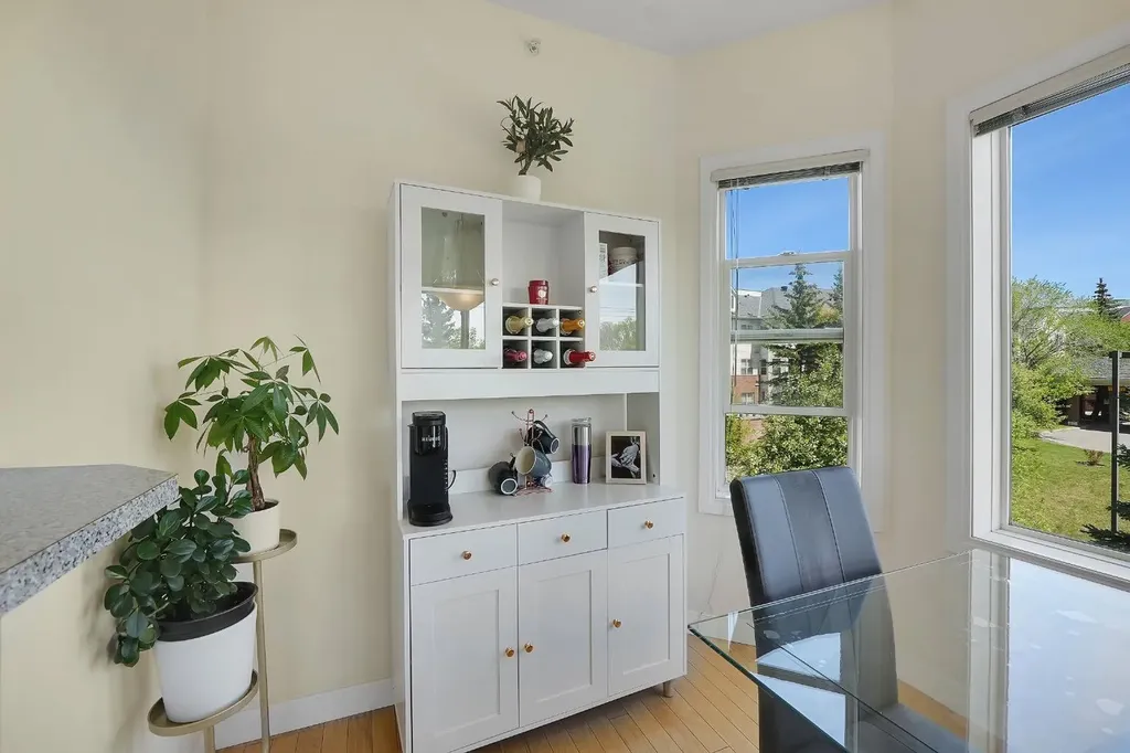 1920 14 Avenue NE Calgary AB T2E8V4