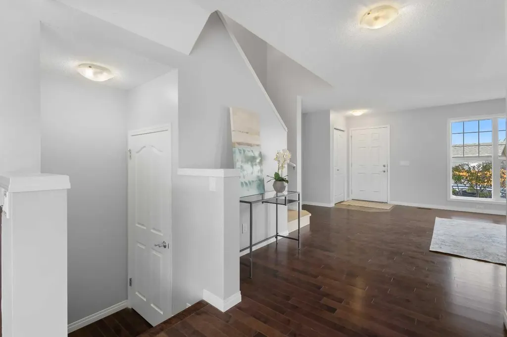 49 Auburn Crest Lane SE Calgary AB T3M 0Z1