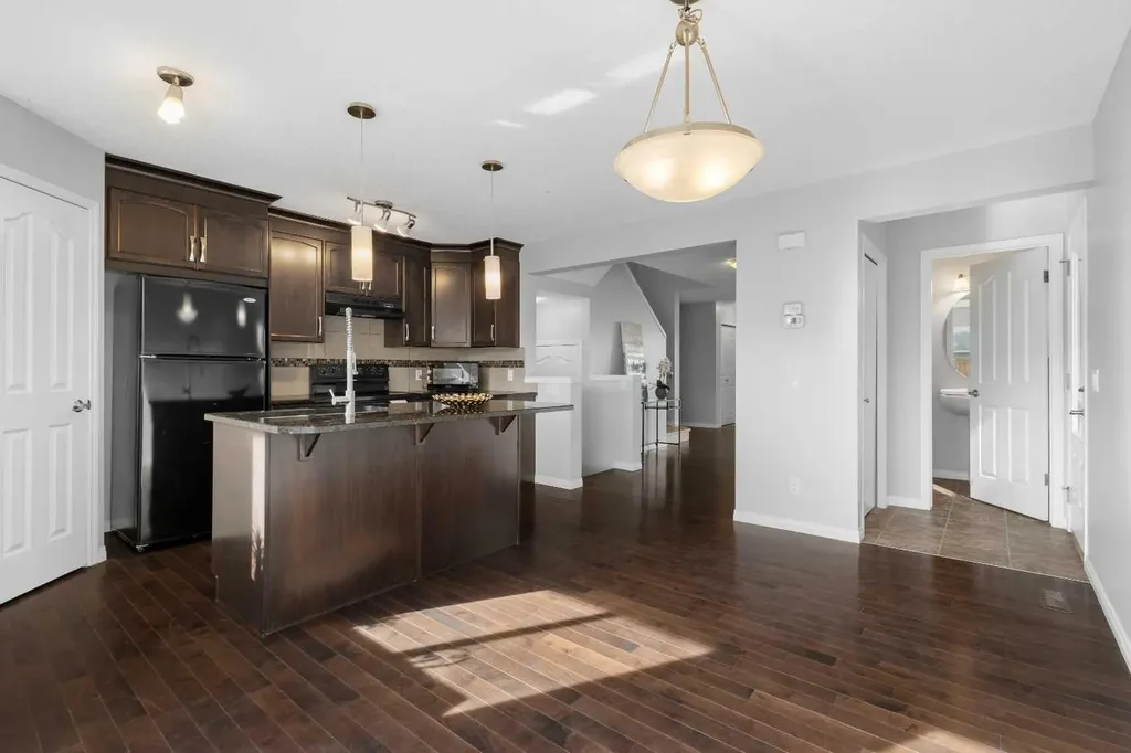 49 Auburn Crest Lane SE Calgary AB T3M 0Z1