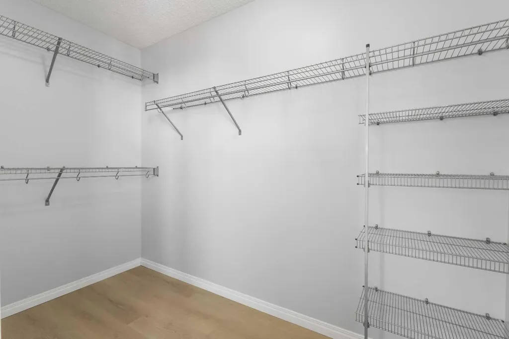 49 Auburn Crest Lane SE Calgary AB T3M 0Z1