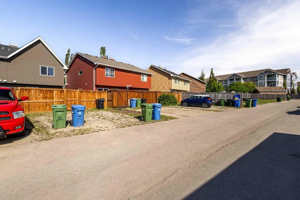 49 Auburn Crest Lane SE Calgary AB T3M 0Z1