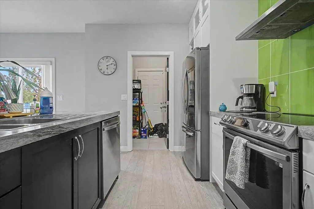 8770 72 Avenue Grande Prairie AB T8X0K6