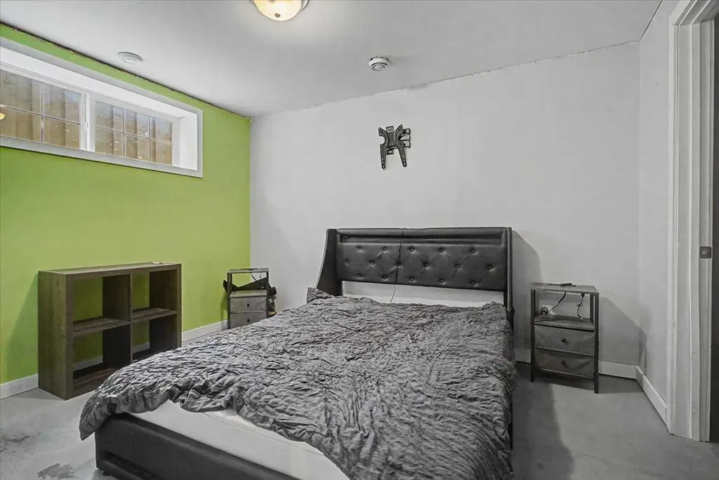 8770 72 Avenue Grande Prairie AB T8X0K6