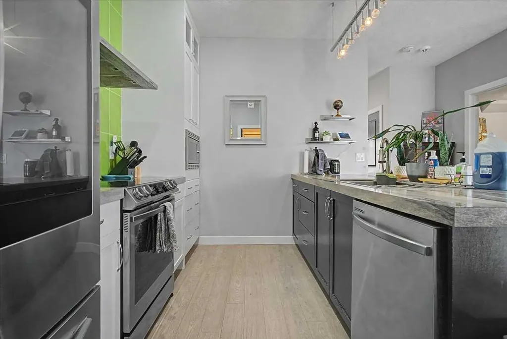 8770 72 Avenue Grande Prairie AB T8X0K6