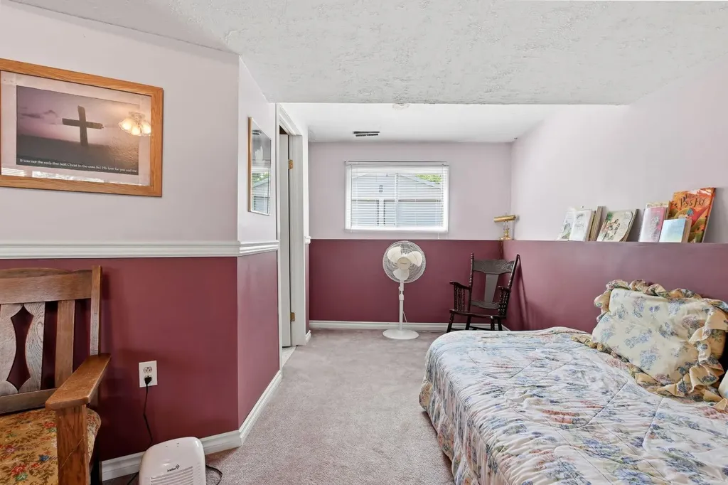 5327 38 Street Innisfail AB T4G 1E8