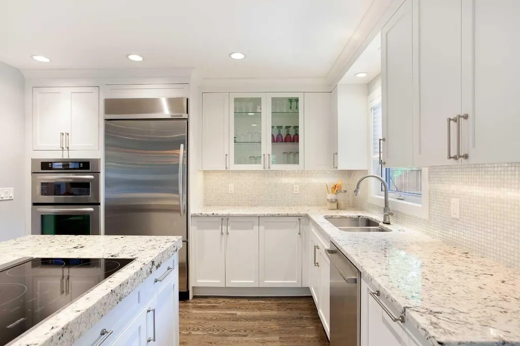 51 Wimbledon Drive SW Calgary AB T3C3J5