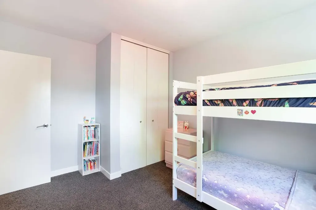 51 Wimbledon Drive SW Calgary AB T3C3J5