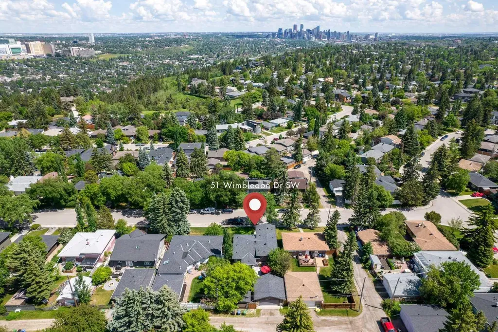 51 Wimbledon Drive SW Calgary AB T3C3J5