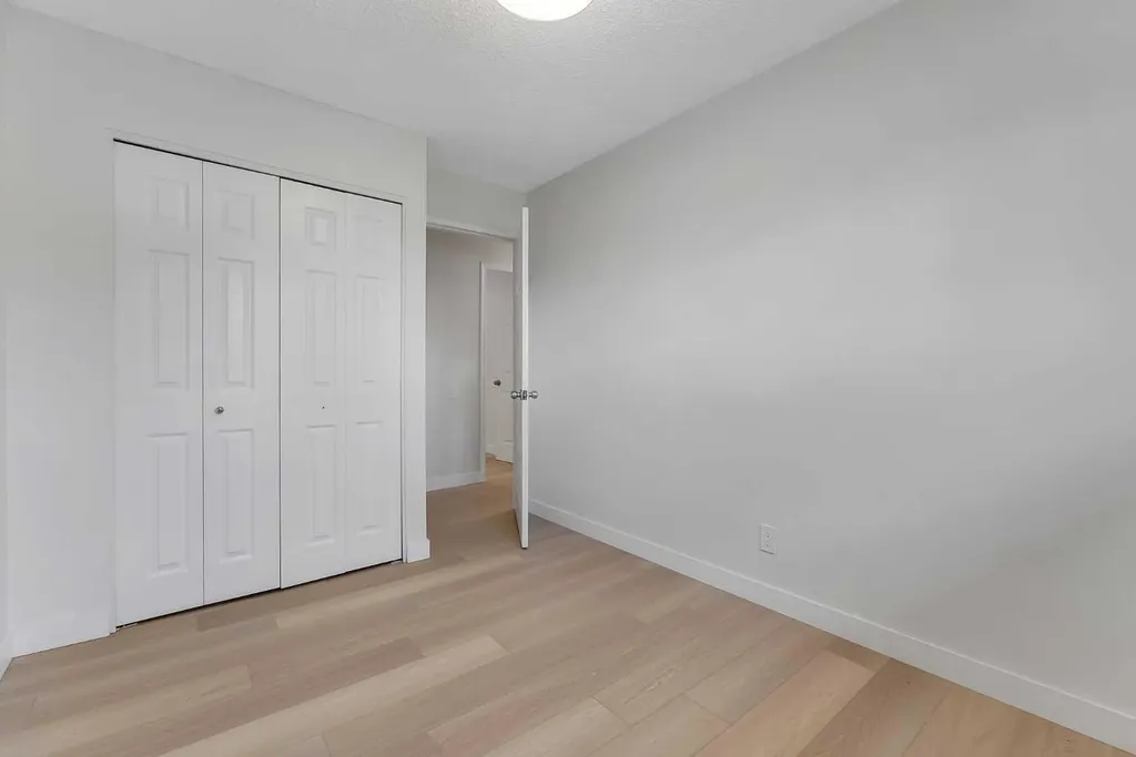 214 Rundleview Close NE Calgary AB T1Y 1J1