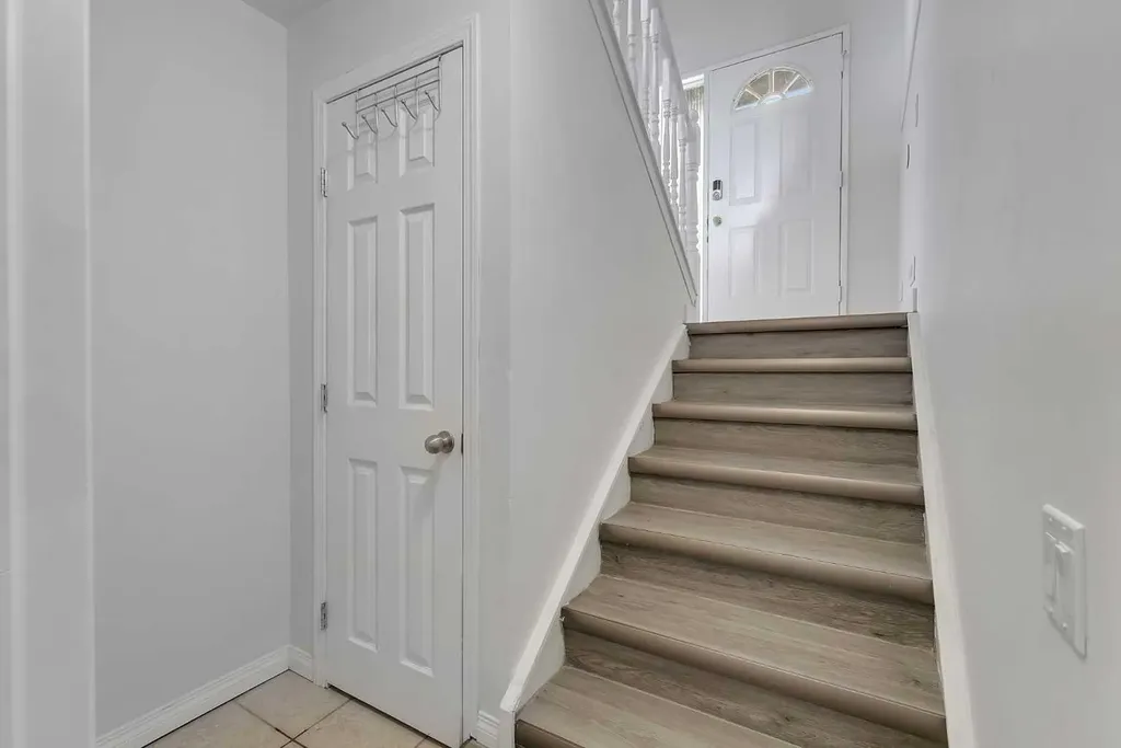 214 Rundleview Close NE Calgary AB T1Y 1J1