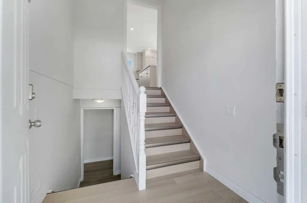 214 Rundleview Close NE Calgary AB T1Y 1J1