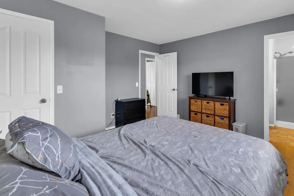 1918 Strathcona Terrace Strathmore AB T1P1S8