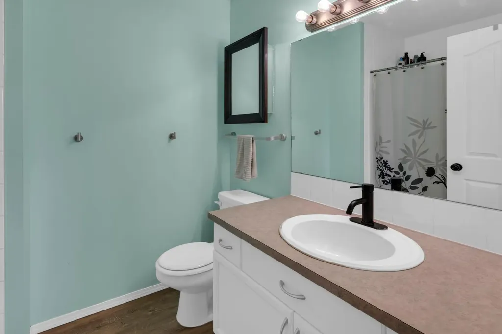 1918 Strathcona Terrace Strathmore AB T1P1S8