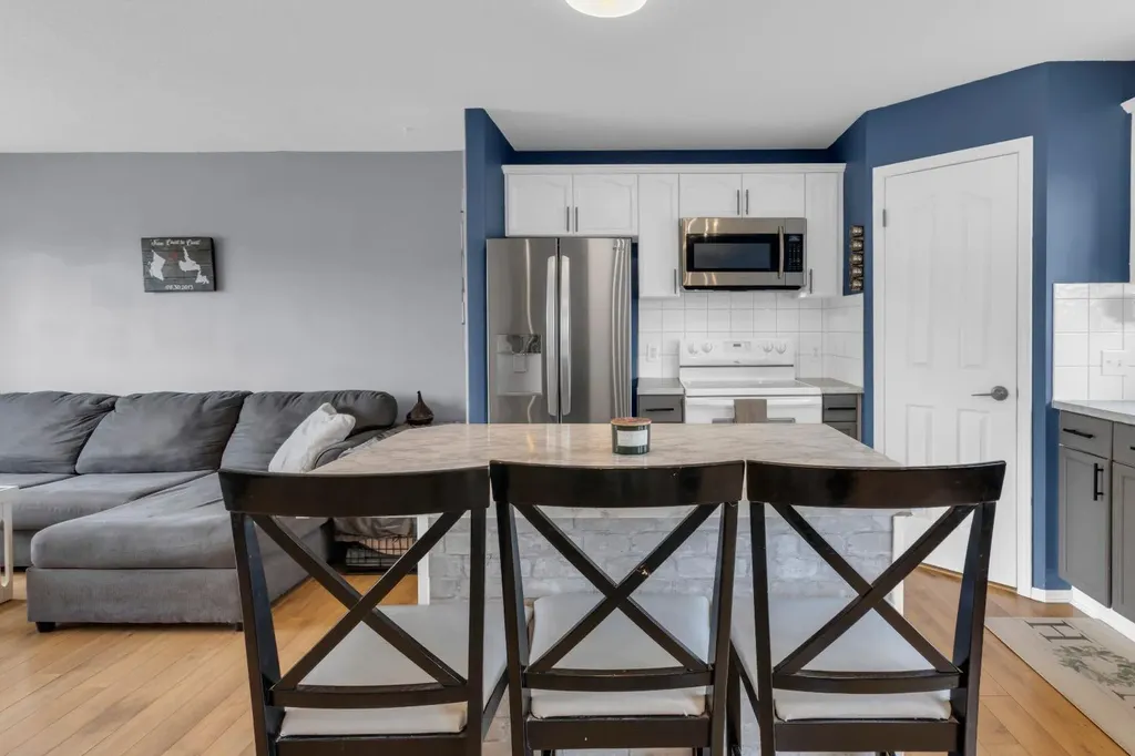 1918 Strathcona Terrace Strathmore AB T1P1S8