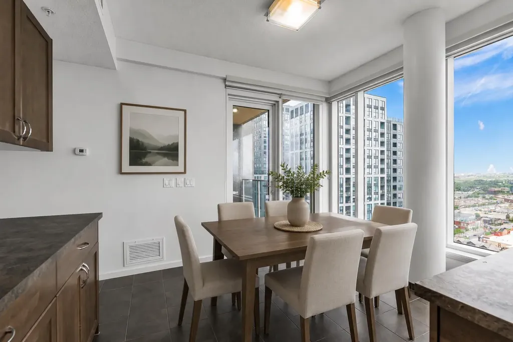 211 13 Avenue SE Calgary AB T2G1E1