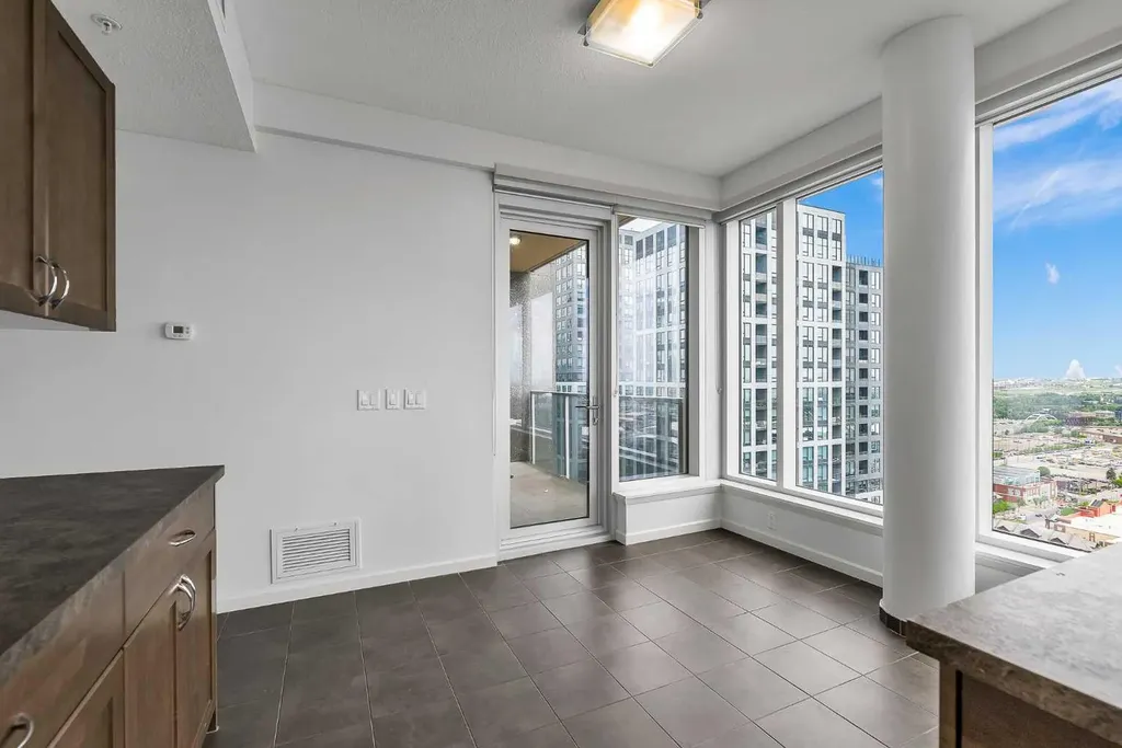 211 13 Avenue SE Calgary AB T2G1E1