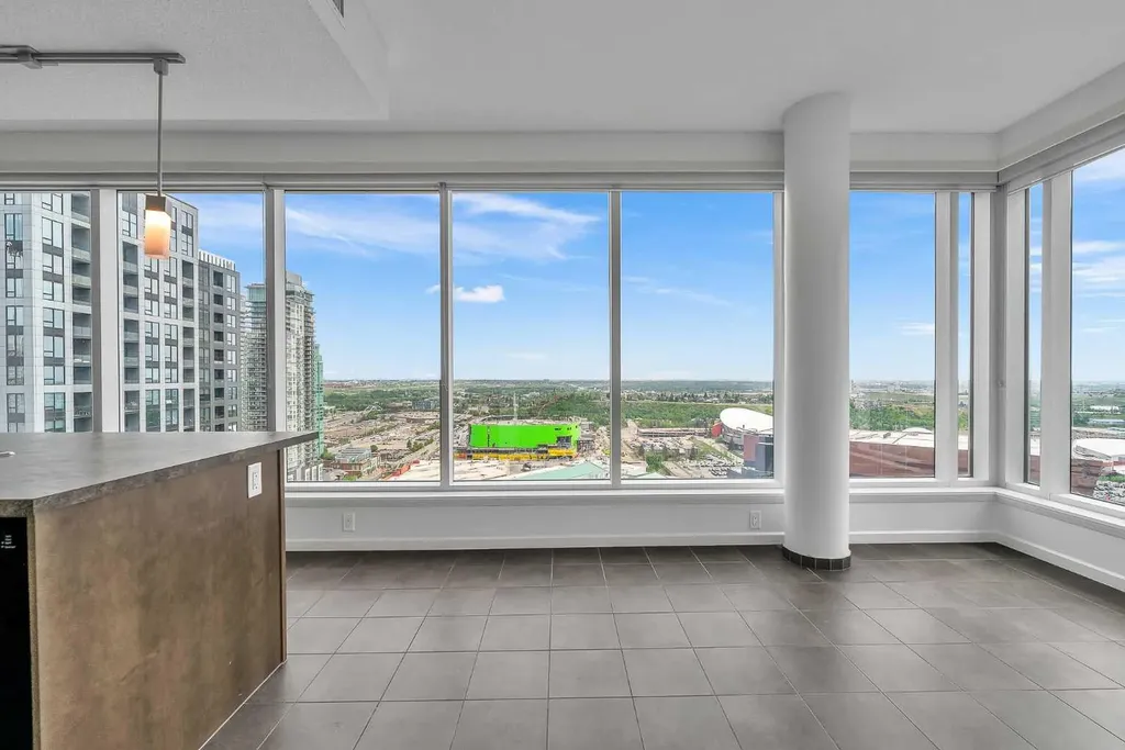 211 13 Avenue SE Calgary AB T2G1E1
