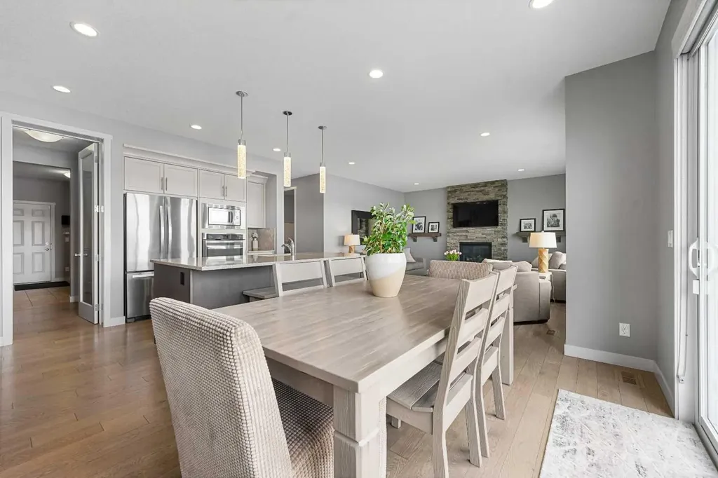 121 Marquis View SE Calgary AB T3M2H4