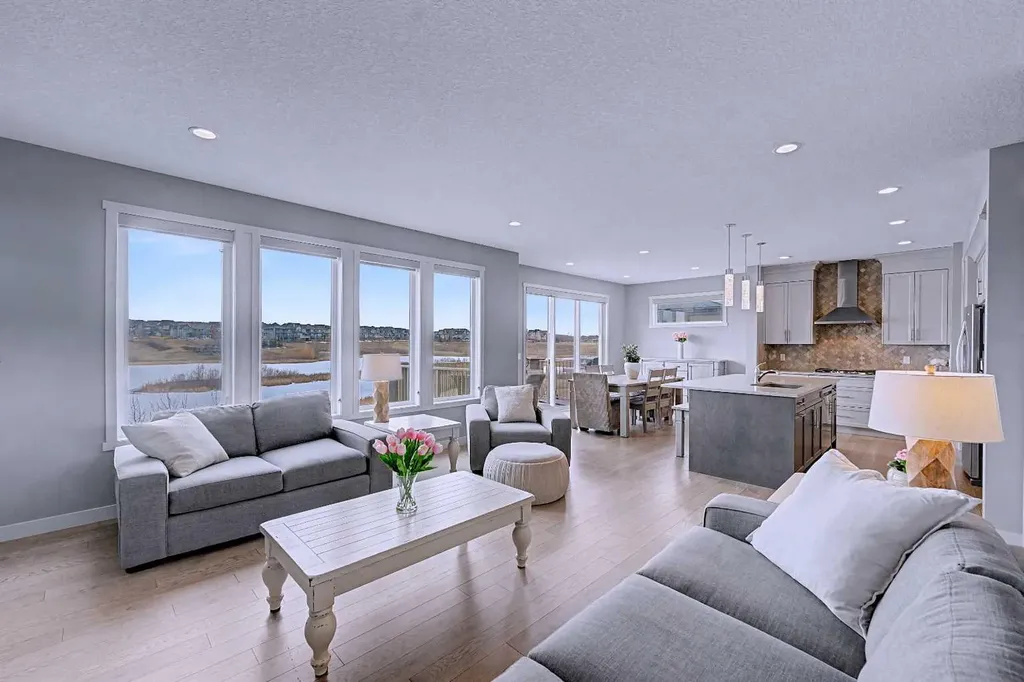 121 Marquis View SE Calgary AB T3M2H4