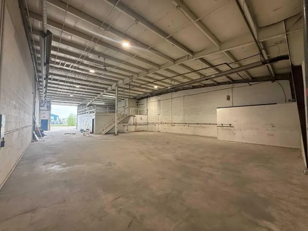 8319 Chiles Industrial Avenue Red Deer AB T4P 2V5