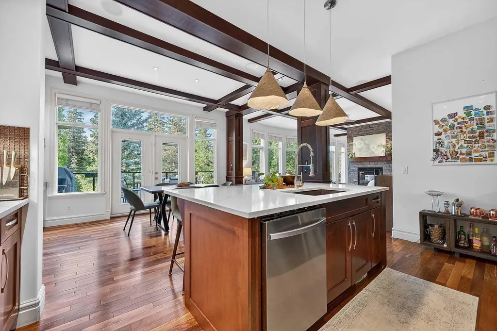 2646 Evercreek Bluffs Way SW Calgary AB T2Y 4V7