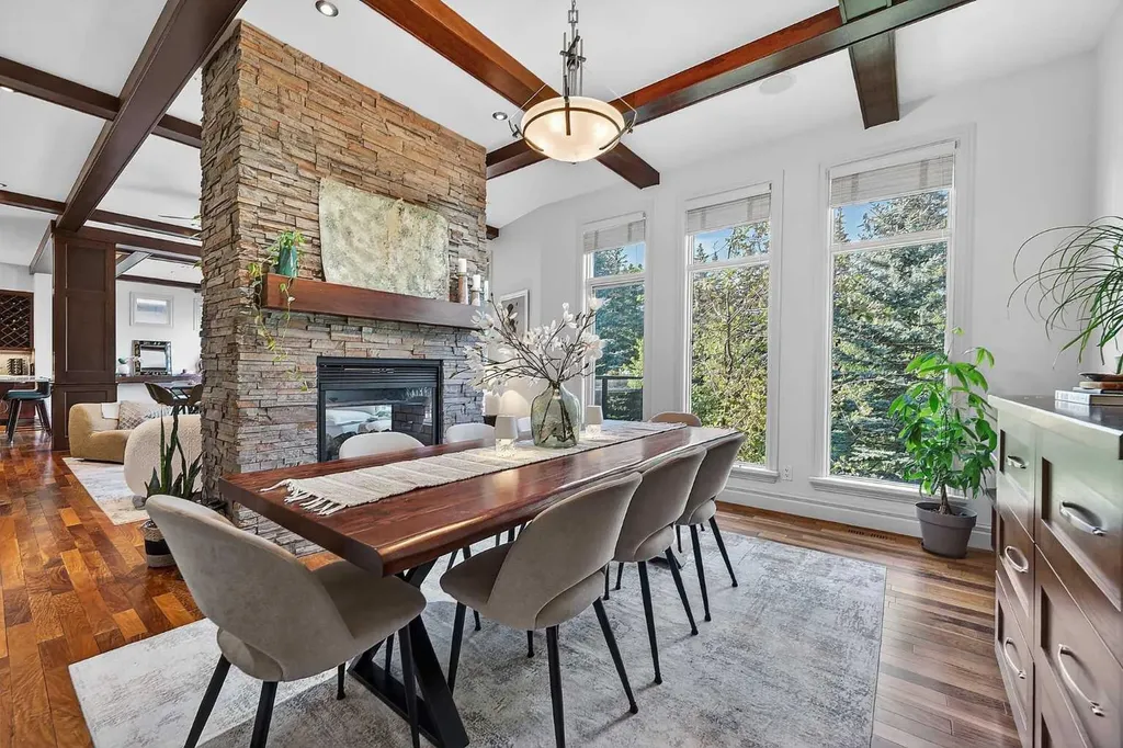 2646 Evercreek Bluffs Way SW Calgary AB T2Y 4V7