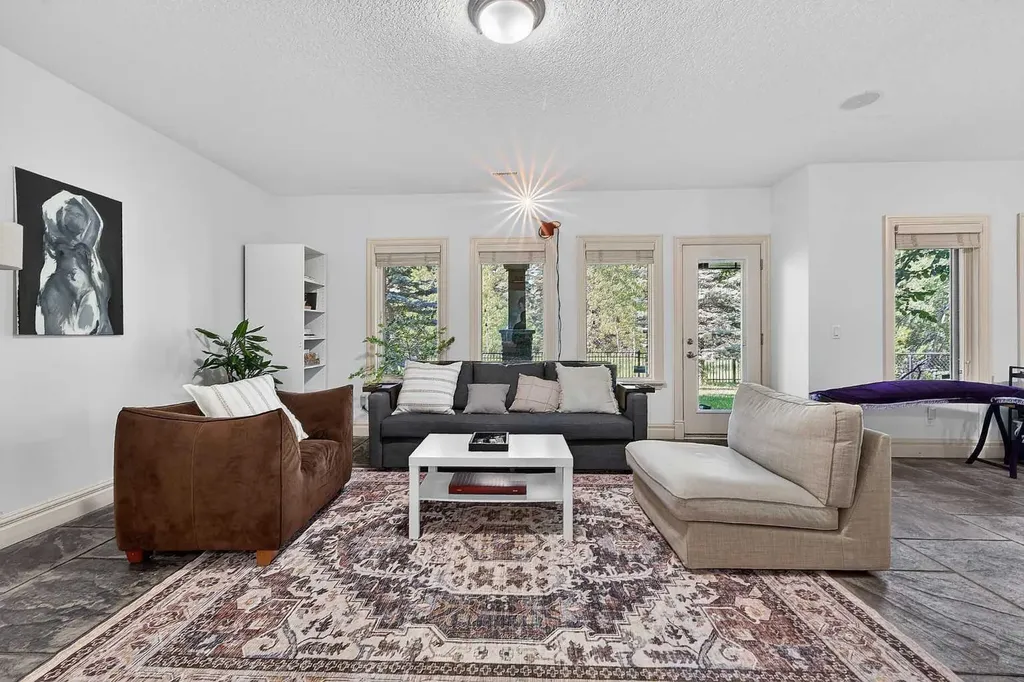 2646 Evercreek Bluffs Way SW Calgary AB T2Y 4V7