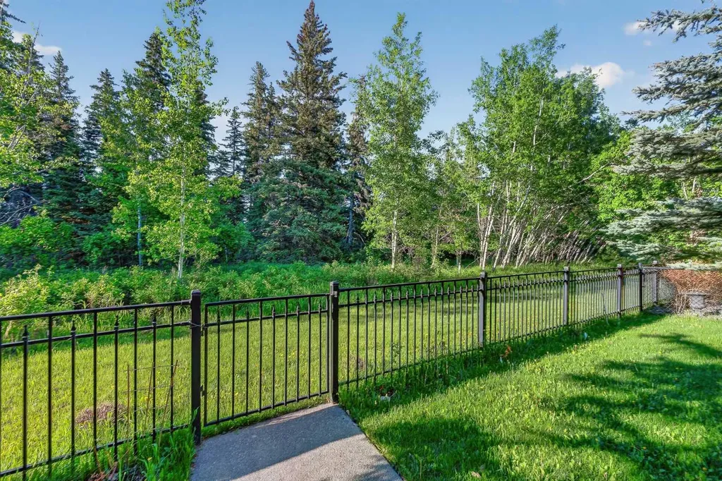 2646 Evercreek Bluffs Way SW Calgary AB T2Y 4V7