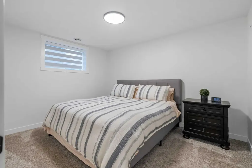 128 Lake Moraine Place SE Calgary AB T2J 2Y7