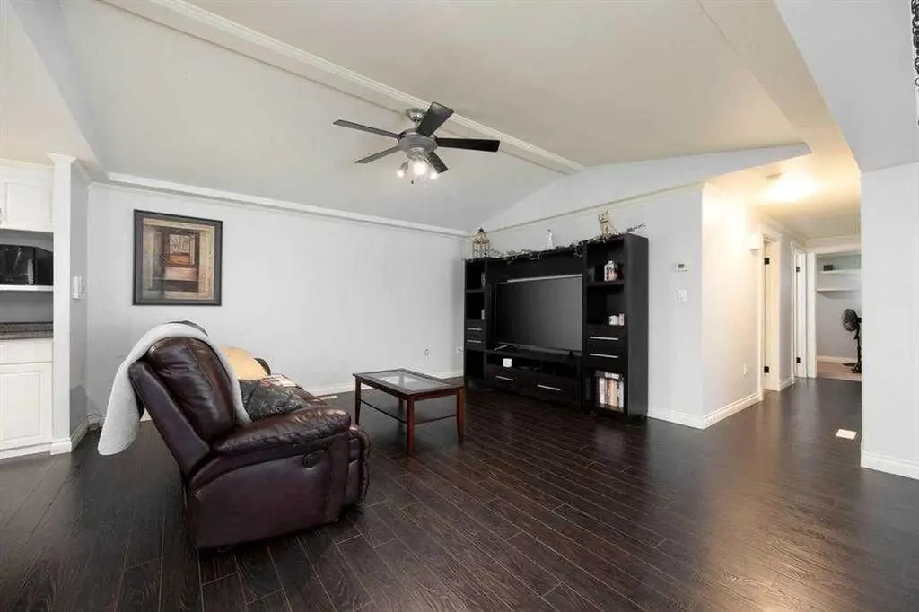 161 Mustang Road Fort Mcmurray AB T9H 5K5