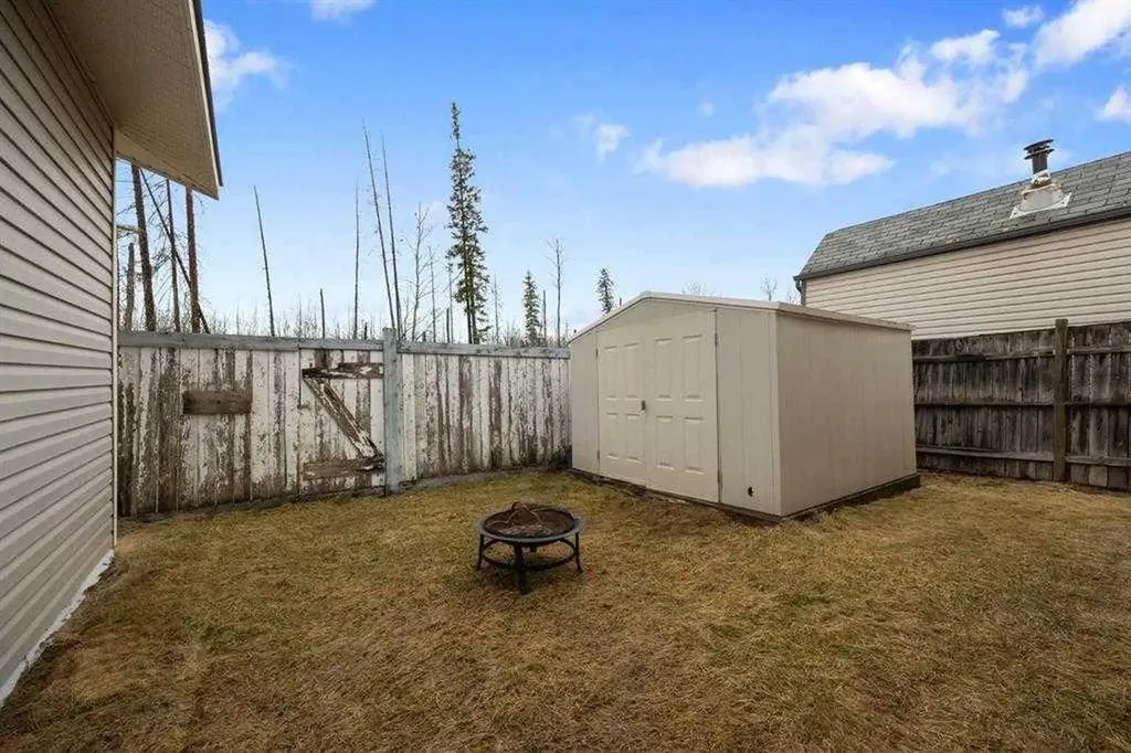 161 Mustang Road Fort Mcmurray AB T9H 5K5