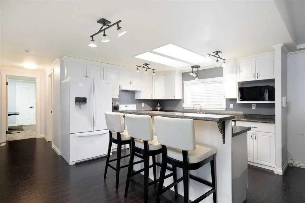 161 Mustang Road Fort Mcmurray AB T9H 5K5