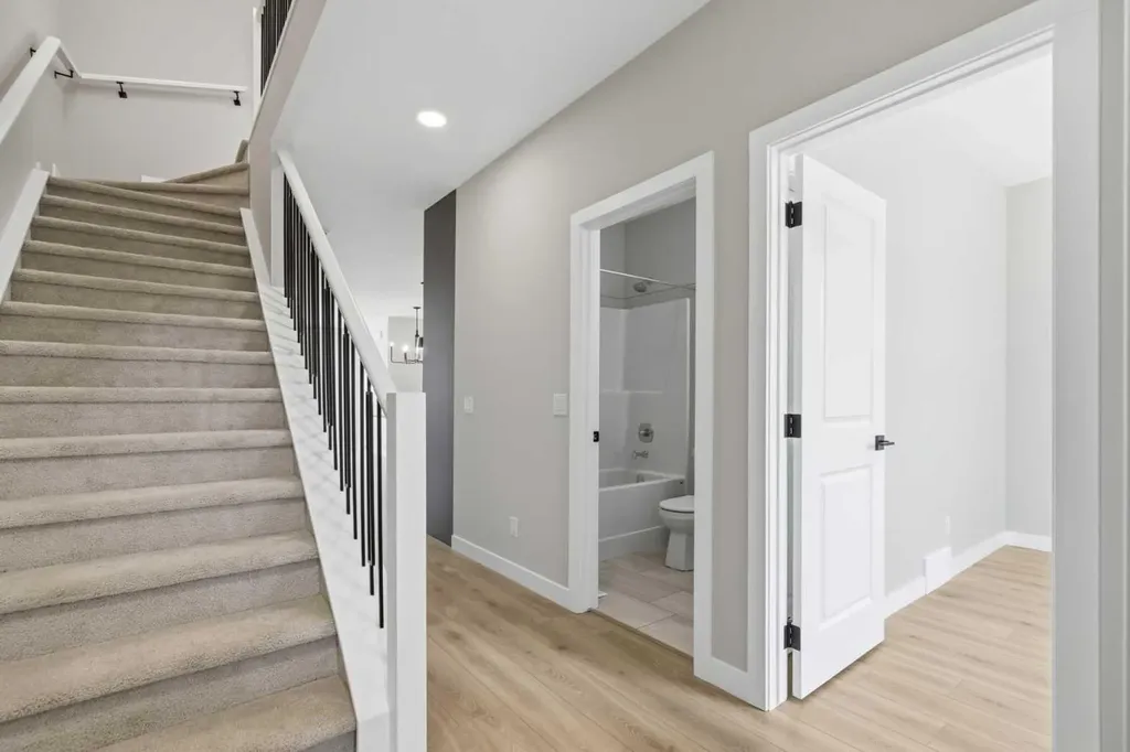 43 Belvedere Crescent SE Calgary AB T2A 7Z9