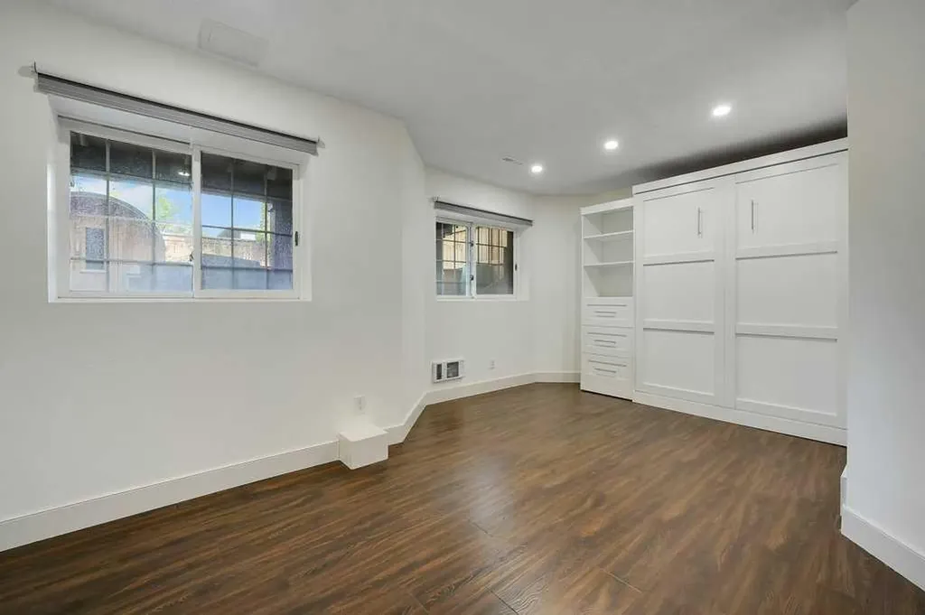 408 18a Street NW Calgary AB T2N2H2