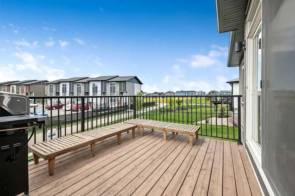 12 Ranchers Bay Okotoks AB T1S 0P2