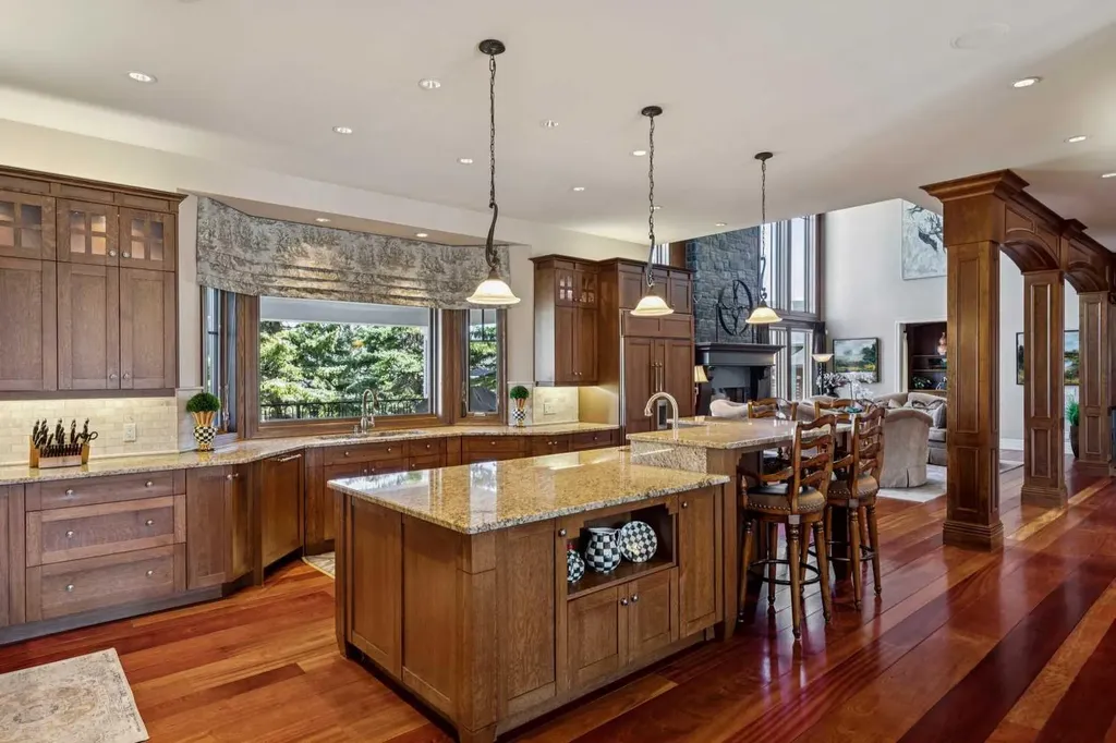 6 Aspen Ridge Lane SW Calgary AB T3H 5H9