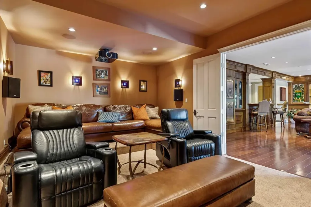 6 Aspen Ridge Lane SW Calgary AB T3H 5H9