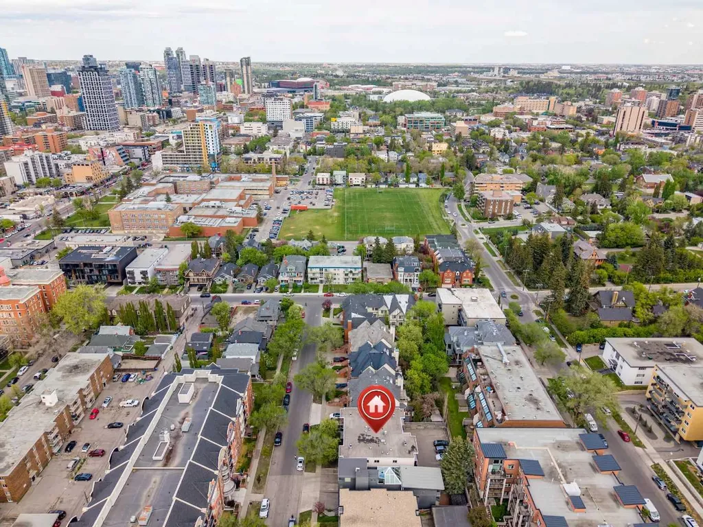 823 19 Avenue SW Calgary AB T2T 0H6