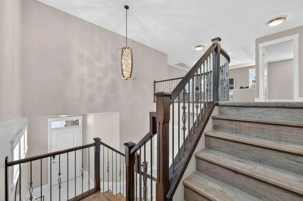 248 Marquis Landing SE Calgary AB T3M2H3