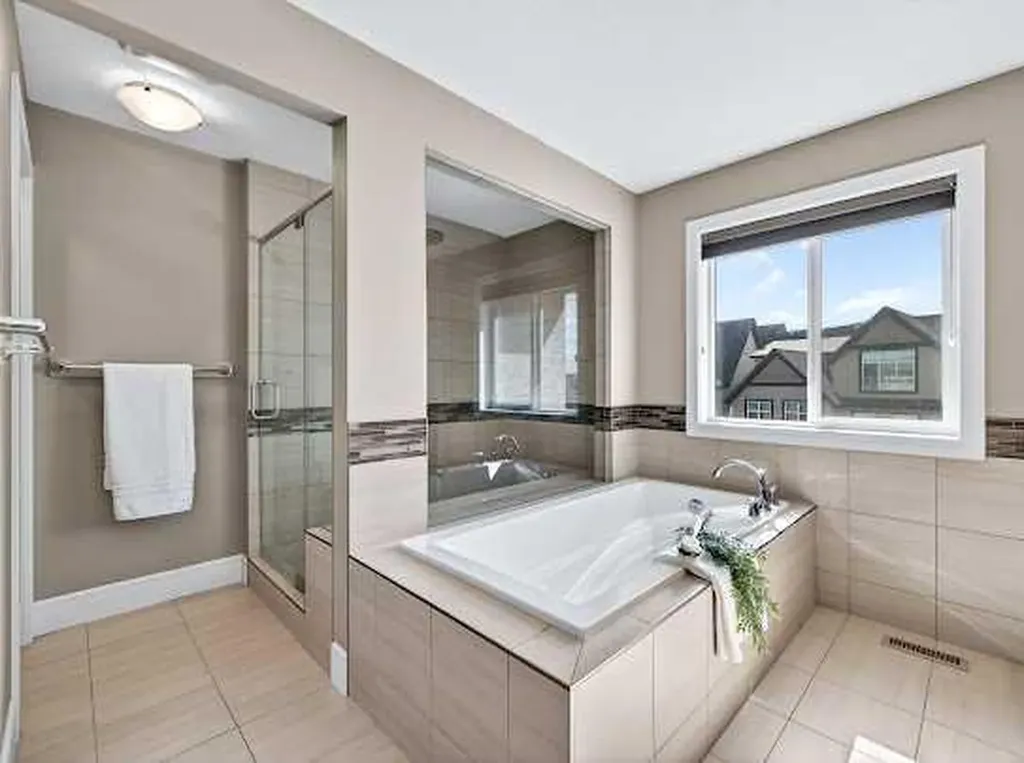 248 Marquis Landing SE Calgary AB T3M2H3