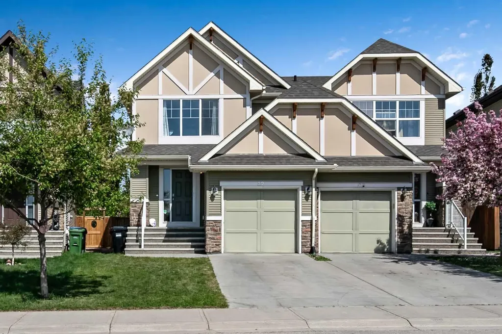 32 Cranston Gate SE Calgary AB T3M 0W8