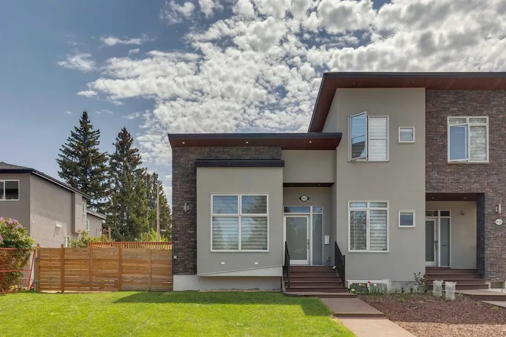 4626 Voyageur Drive NW Calgary AB T3A 0P6