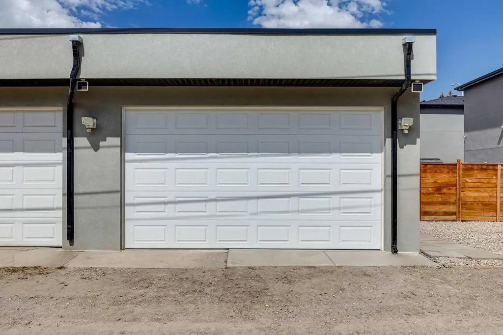 4626 Voyageur Drive NW Calgary AB T3A 0P6