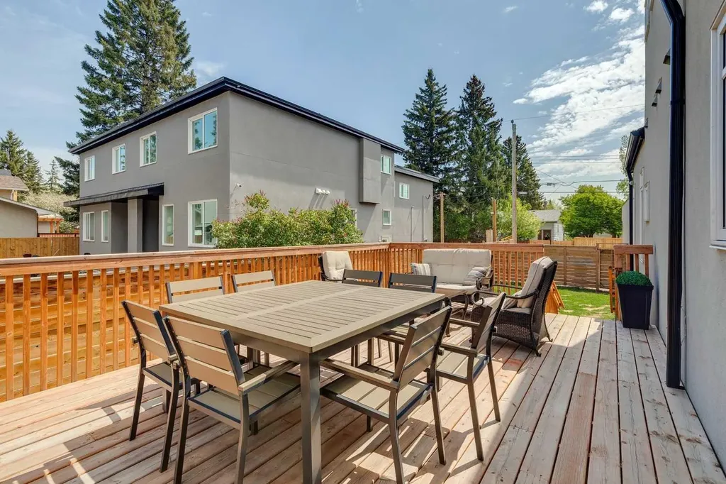 4626 Voyageur Drive NW Calgary AB T3A 0P6