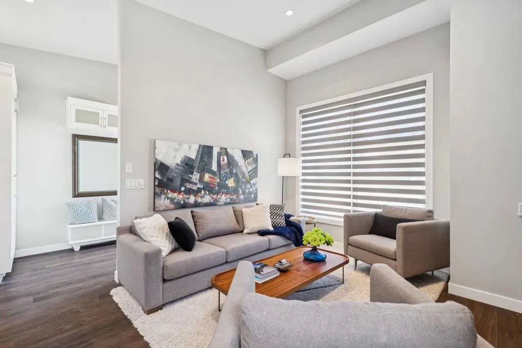 4626 Voyageur Drive NW Calgary AB T3A 0P6