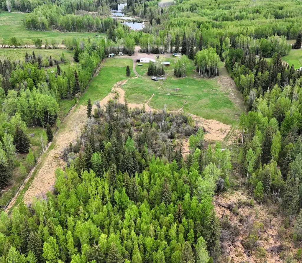 14015 Township Road 534 Rural Yellowhead County AB T7E 5G3