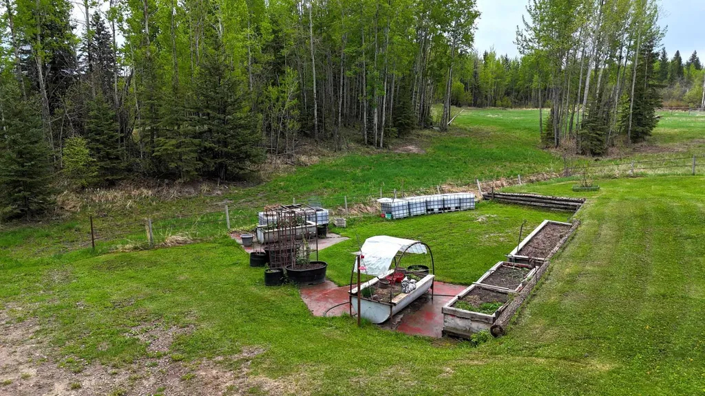 14015 Township Road 534 Rural Yellowhead County AB T7E 5G3